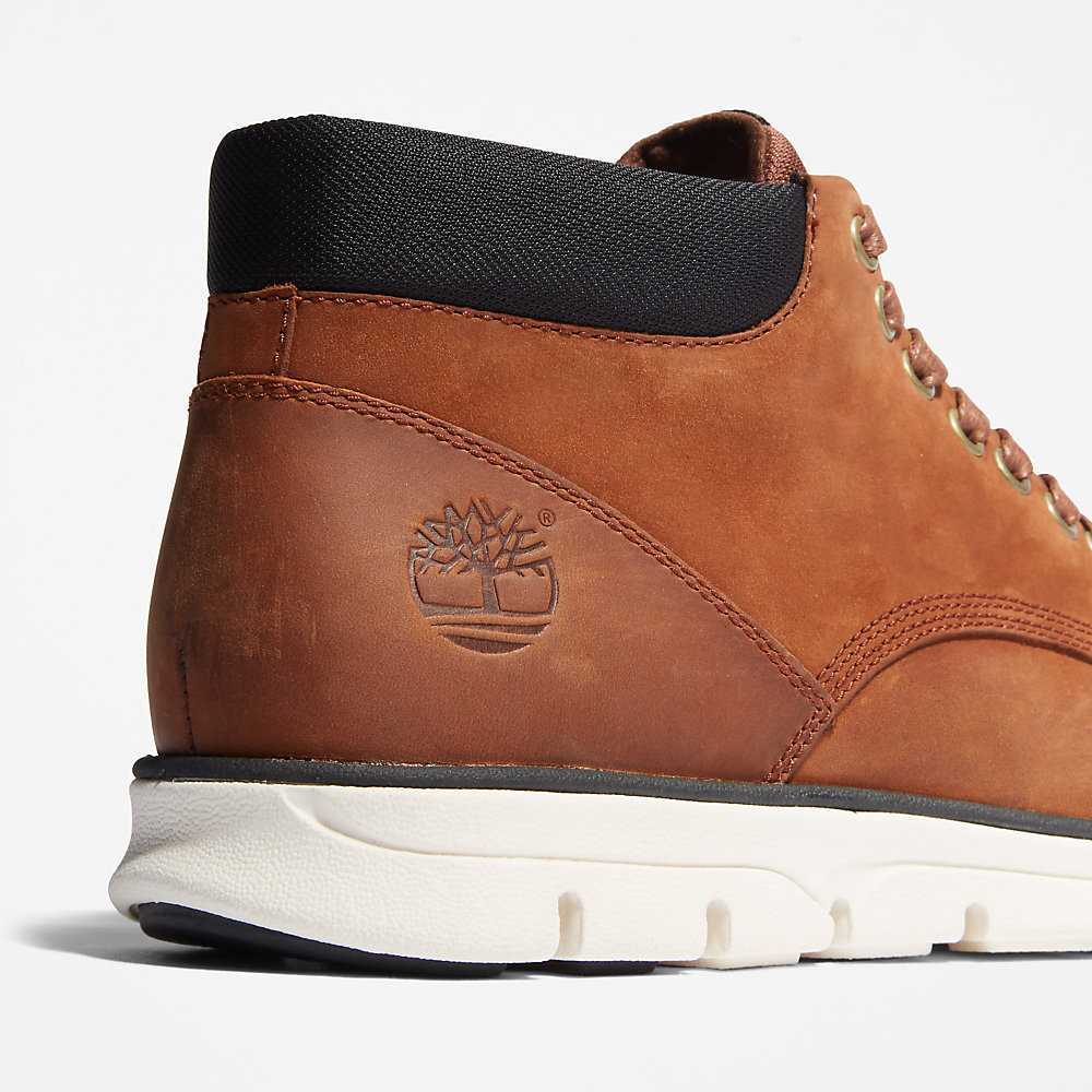 Light Brown Men's Timberland Bradstreet Chukka Boots | Israel-0149675